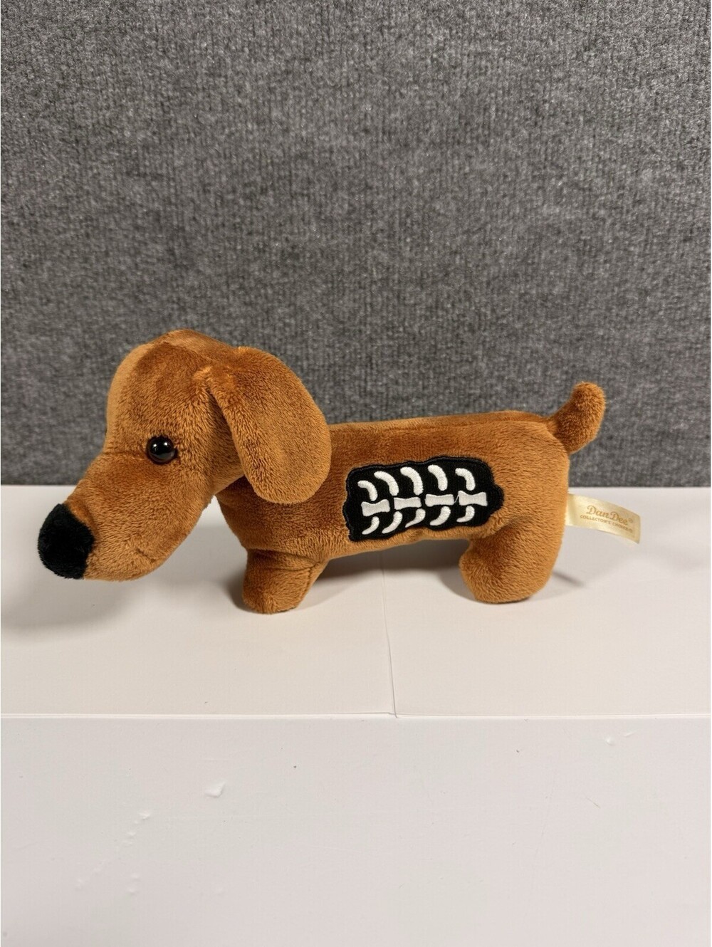 Dachshund Weiner Dog Plush Skeleton Dan Dee Collectors Choice Brown 10"